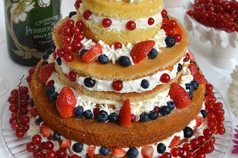 Naked Cake Ai Frutti Di Bosco Ricetta Naked Cake Ai Frutti Di Bosco