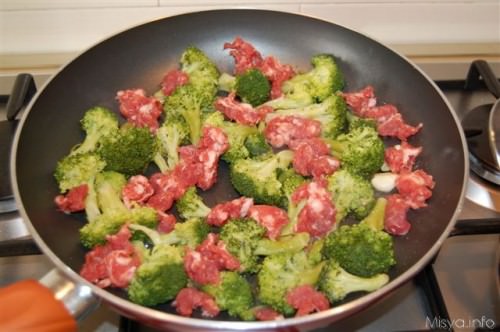 » Calamarata broccoli e salsicce - Ricetta Calamarata ...