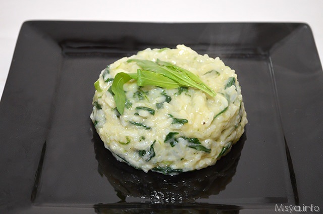 » Risotto alla rucola - Ricetta Risotto alla rucola di Misya